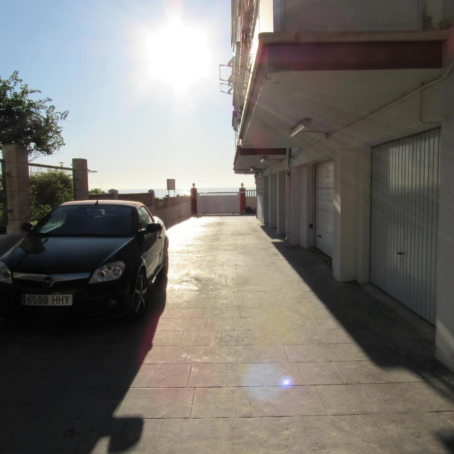 Edificio Montecarlo Playa San Juan Apartment El Campello Luaran gambar